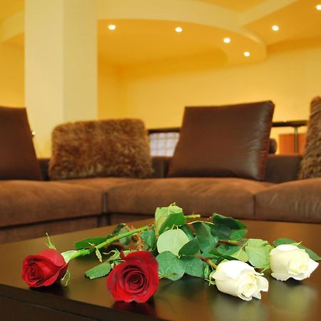 טביליסי Hotel Diamond מראה חיצוני תמונה