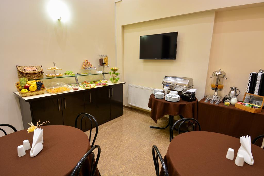 טביליסי Hotel Diamond מראה חיצוני תמונה