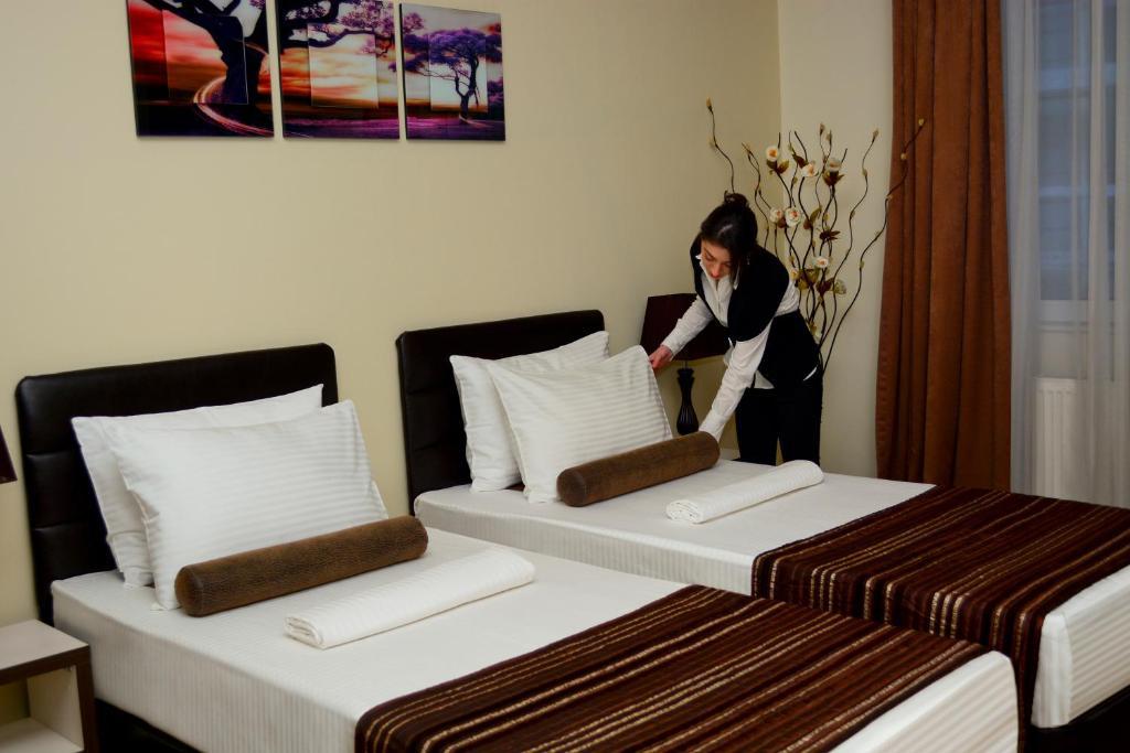 טביליסי Hotel Diamond מראה חיצוני תמונה